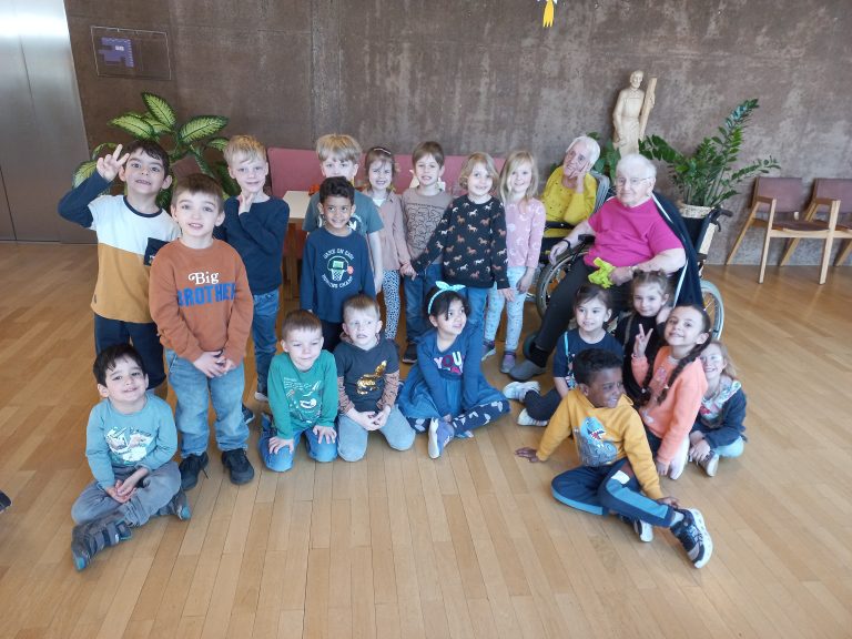 Gruppenbild Kindergartenkinder Moos im Haus Zwurms